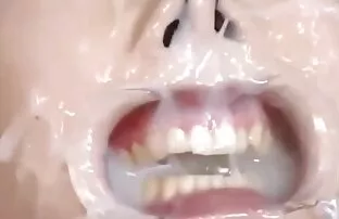 XXX عرب دختر جوان را fucks می کند. کیر توکون خارجی