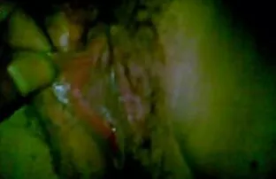 XXX یک عکس سکسی کوس و کون مرد شکم به همراه همسرش رابطه جنسی واژن را در کاندوم نزدیک می کند