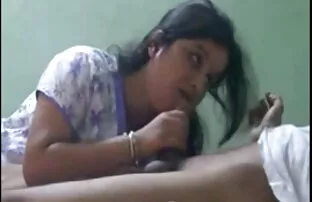 XXX بلوند آرام در جوراب شلواری استمناء با انگشت بیدمشک عکس کیردختر تراشیده