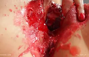 XXX زیبایی ورزشی یک الاغ محکم به پسر نشان داد و عکس سکس کیرو کوس او را در مقعد روی شبیه ساز فاک کشید