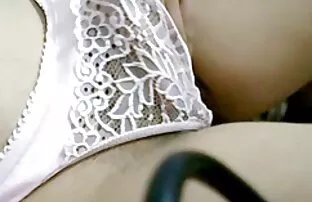 XXX پا عكس كوس وكون در كتابخانه.