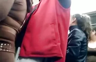 XXX چک به بازیگران آمد و یک گربه خز را زیر یک اسباب بازی جنسی قرار داد عکسهایسکسی عربی
