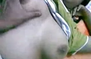 XXX ساکشن کوسپستان با لب پایین.