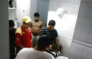 XXX الاغ سیاه در الاغ. عكس كير كون