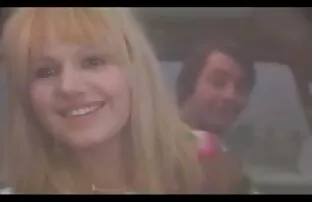 XXX پرستار توسط عکس زن تپل سکسی روانپزشکی شکنجه می شود.