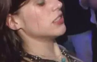 XXX چهار سیاه پوست دهان ، گربه و عكس كوس سكس مقعد او را تقسیم می کند