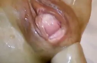 XXX چهل سالگی لزبین ها با موهای بلند مهمانی لعنتی می گیرند عکس سکسی کوس و کون