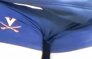 XXX خاکستر آش خود را میکشد عکس سکسی کون پسر