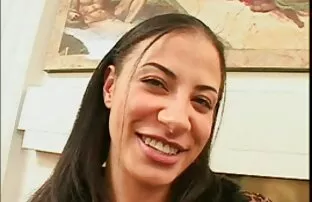 XXX یک معلم دانش آموز را لگد می زند. عکسهای سکسی کس و کون